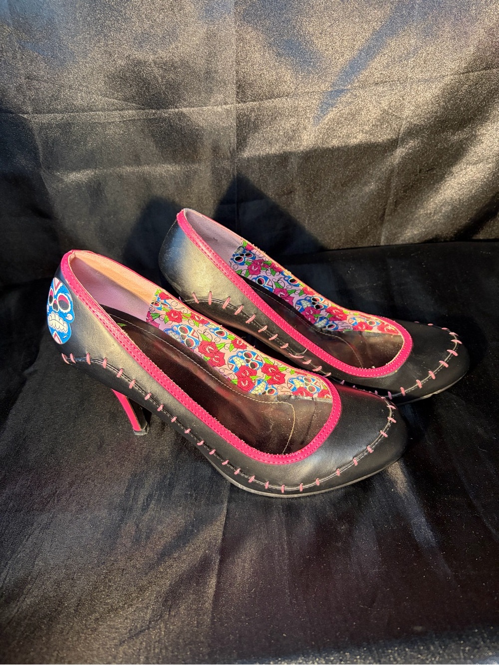 T.U.K Black Heels with Hot Pink Trim and Floral Lining